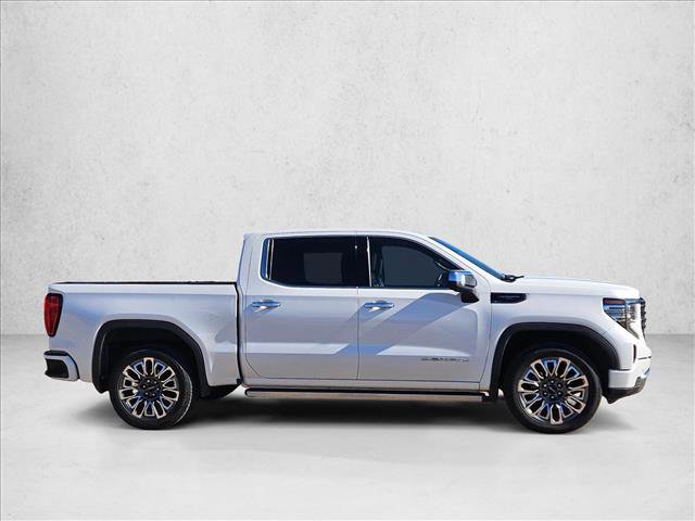 Used 2023 GMC Sierra 1500 Denali Ultimate image 4