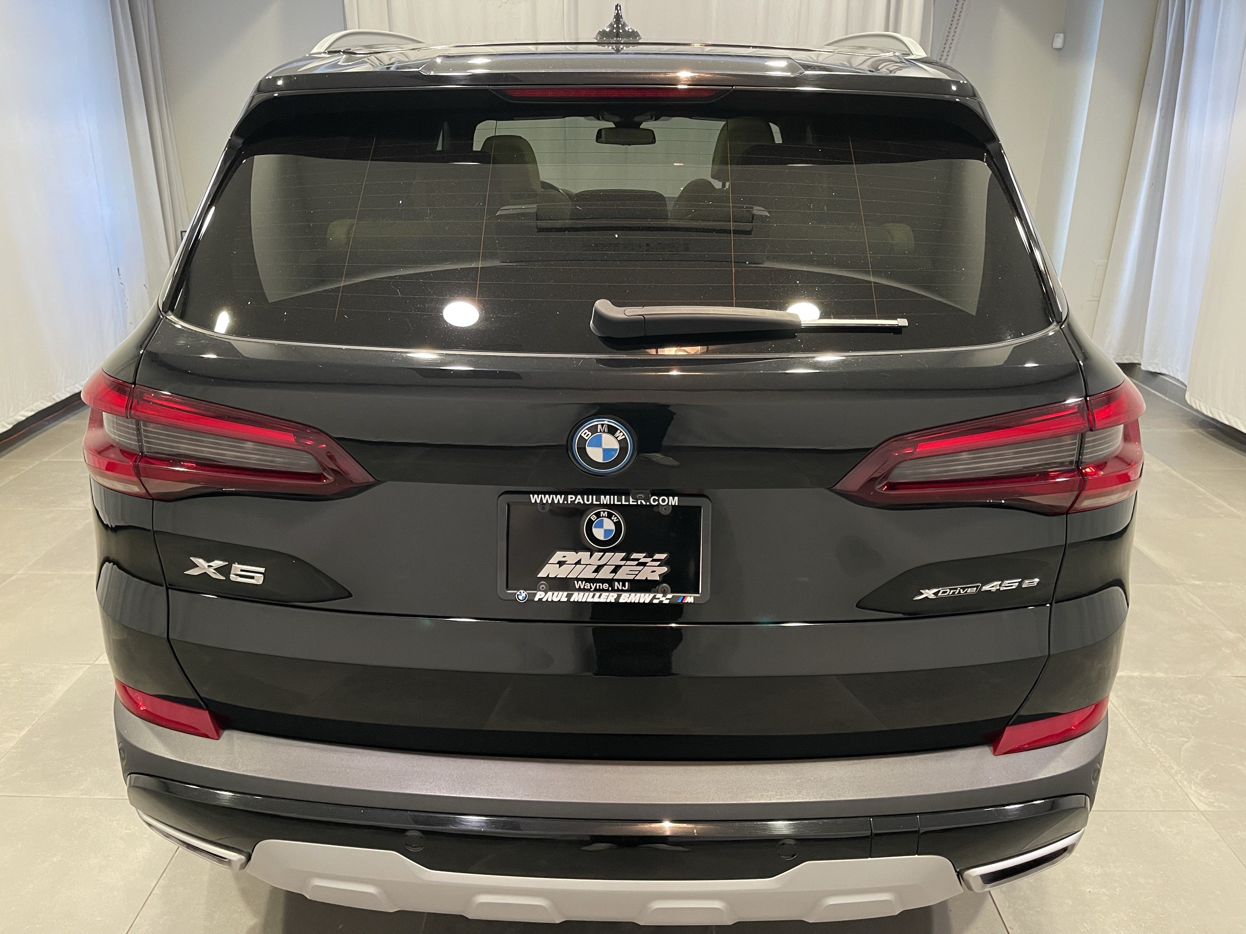 Used 2022 BMW X5 xDrive45e w/ Executive Package AWD/4WD image 5