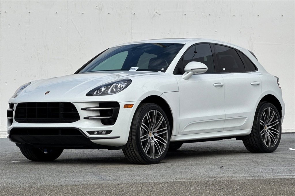 Used 2017 Porsche Macan Turbo image 7