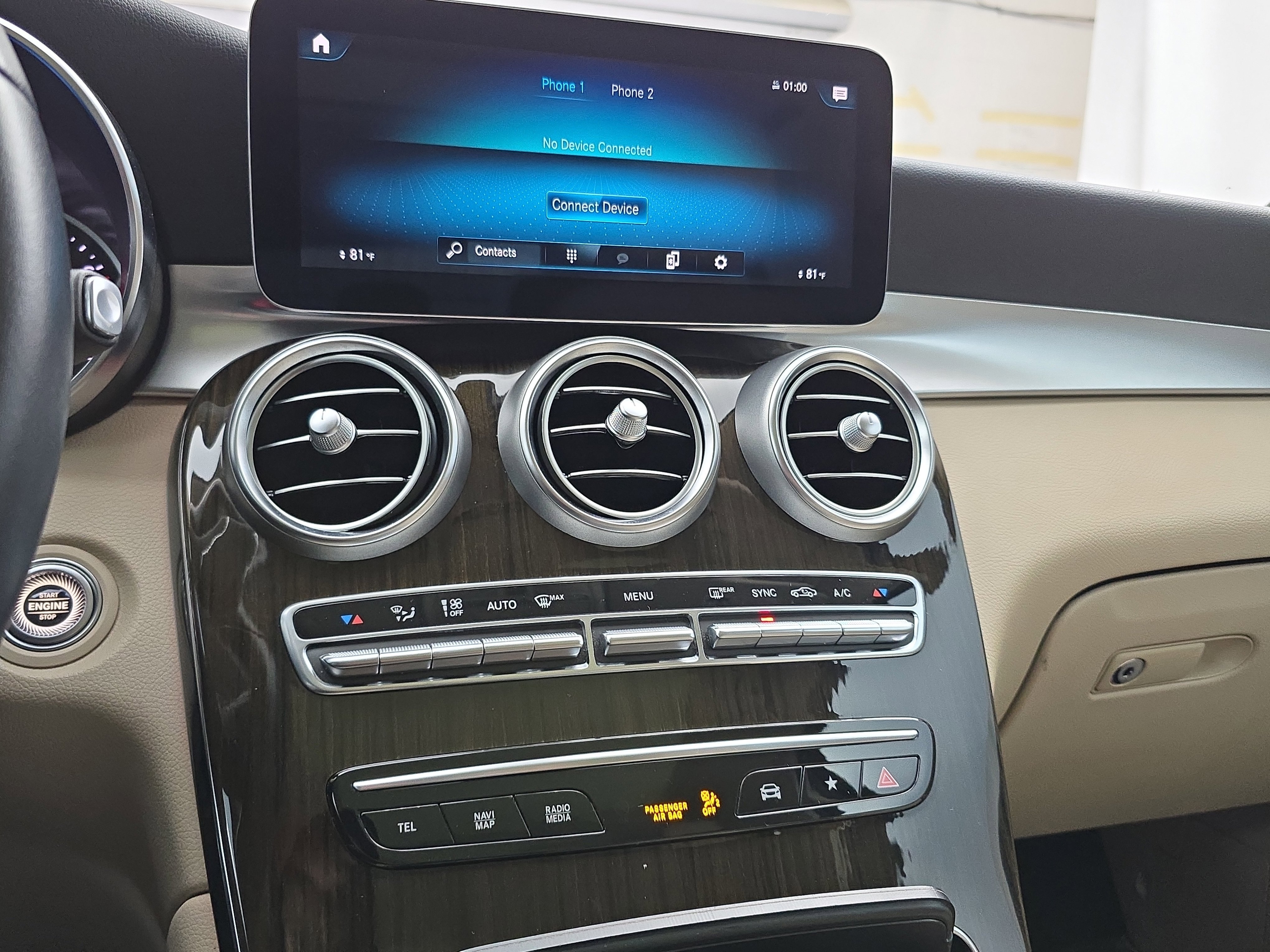 Certified 2021 Mercedes-Benz GLC 300 w/ Premium Package image 20