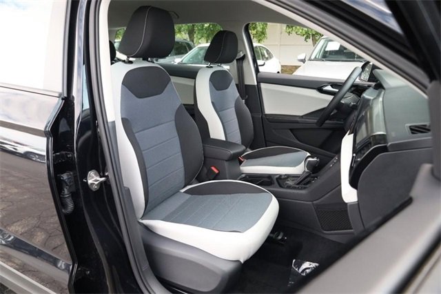 New 2025 Volkswagen Taos S image 23