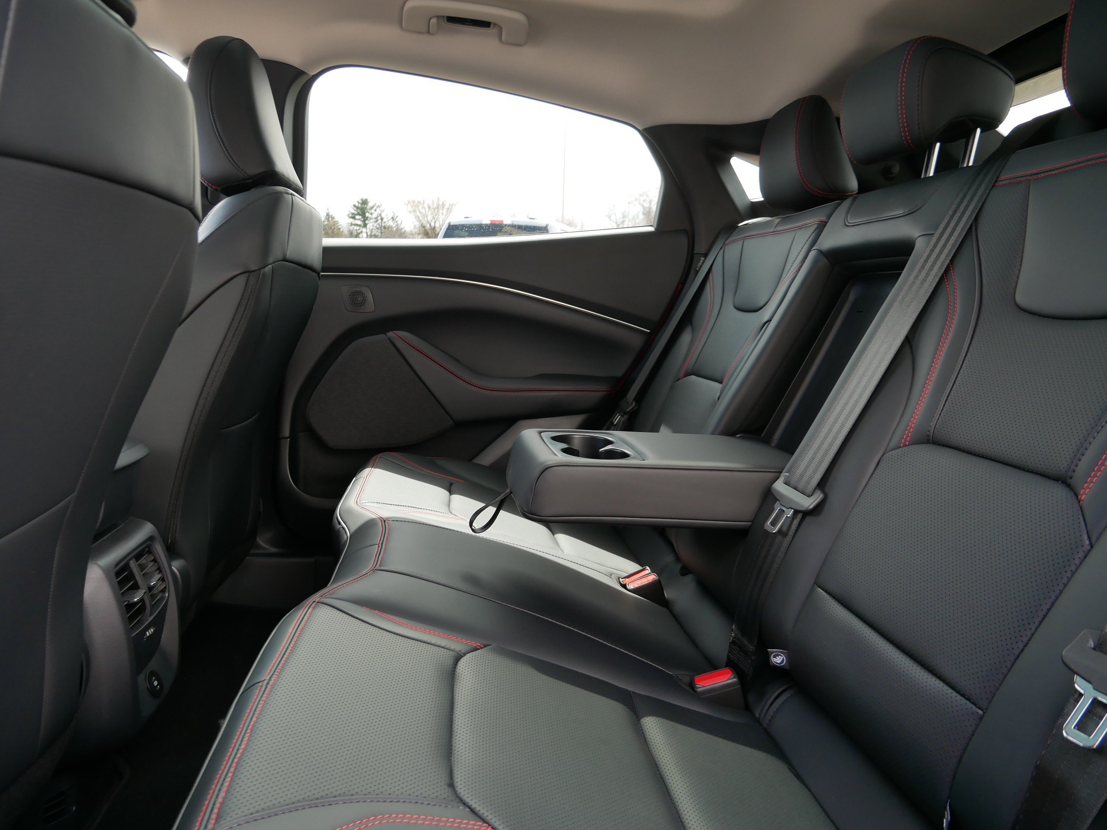 New 2026 Ford Mustang Mach-E Premium w/ Sport Appearance Package AWD/4WD image 7