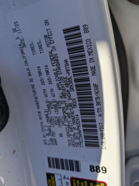 Used 2023 Toyota Tacoma TRD Off-Road image 34