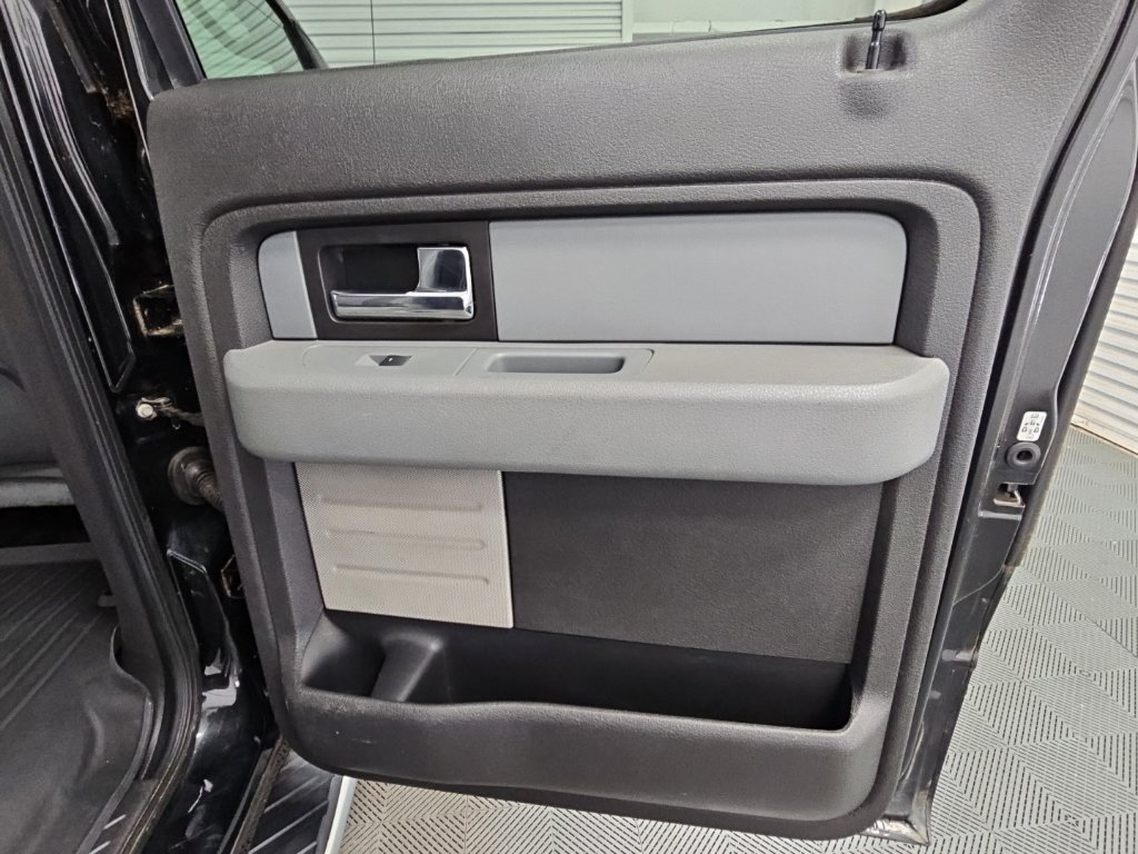 Used 2013 Ford F150 XLT w/ Luxury Equipment Group AWD/4WD image 29