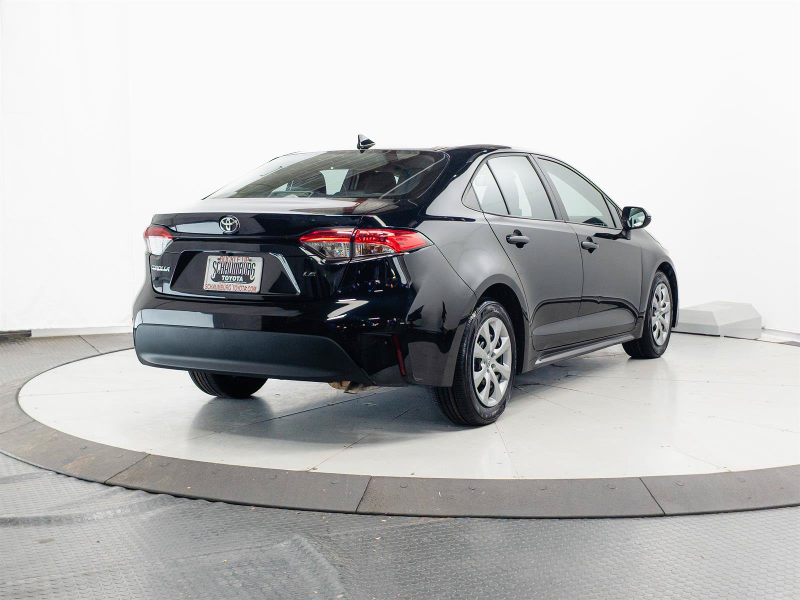 Certified 2023 Toyota Corolla LE FWD image 11