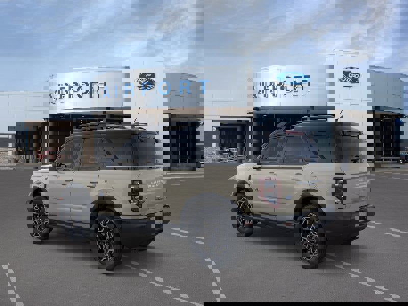 New 2025 Ford Bronco Sport Outer Banks image 4