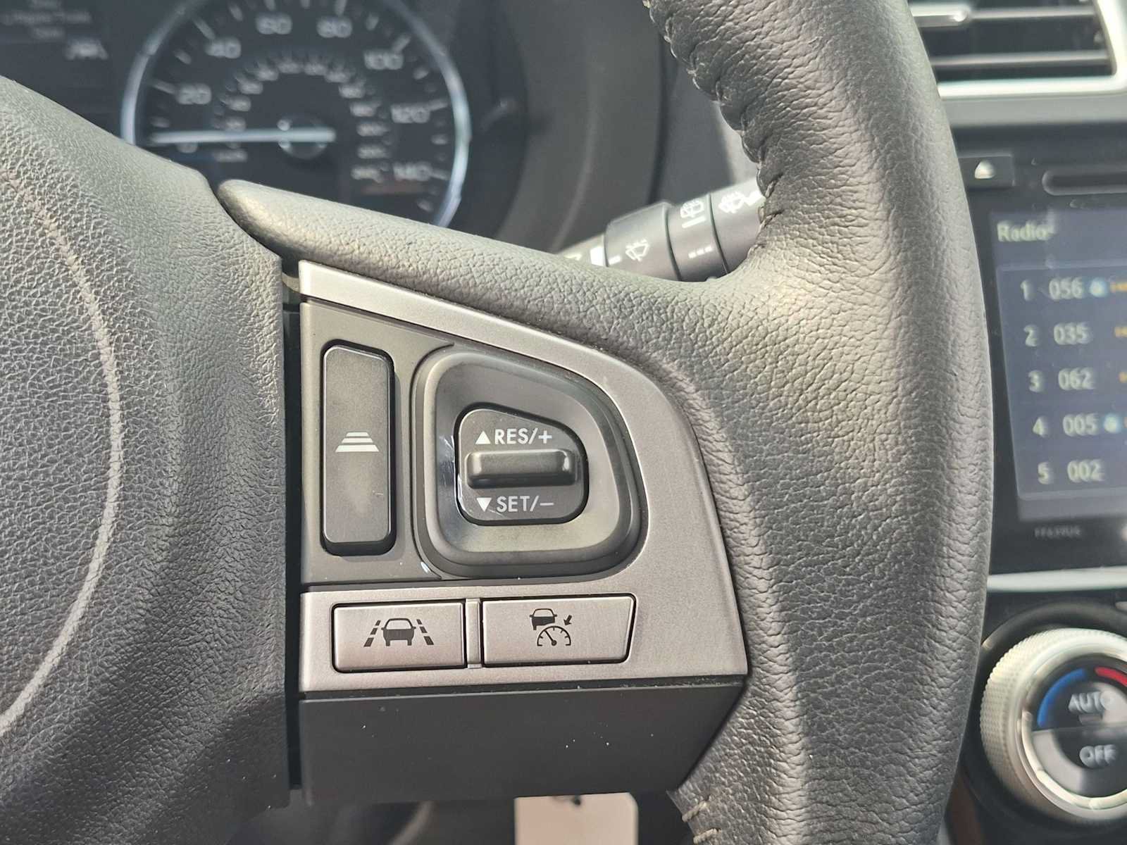 Used 2018 Subaru Forester 2.5i Limited AWD/4WD image 25