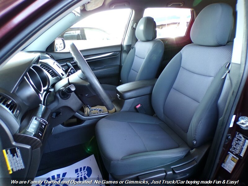 Used 2012 Kia Sorento LX AWD/4WD image 17