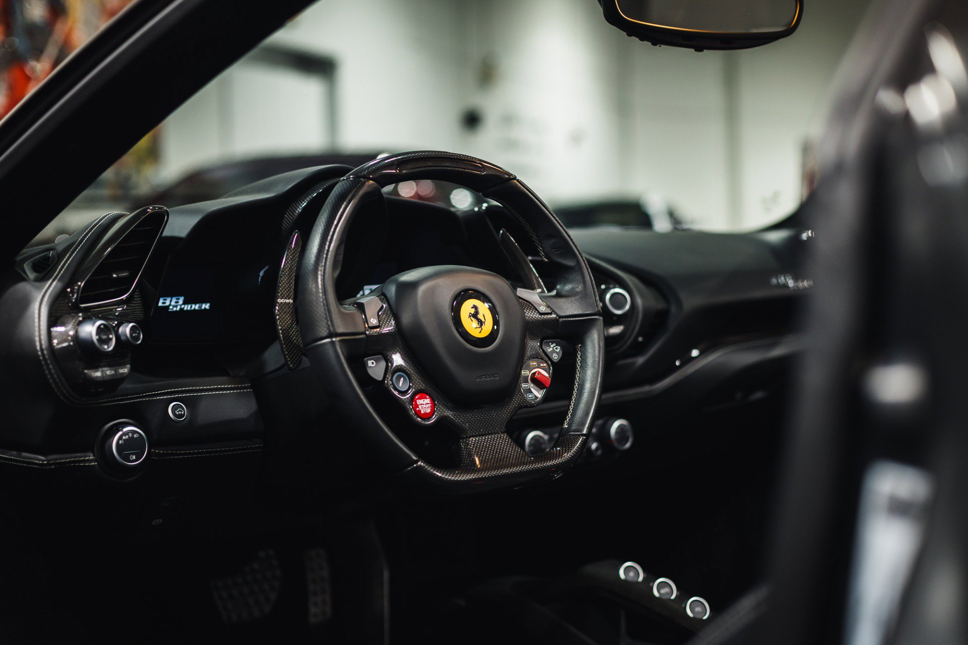 Used 2018 Ferrari 488 Spider RWD image 14