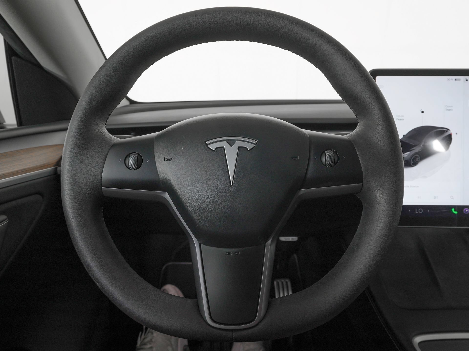 Used 2024 Tesla Model Y Performance AWD/4WD image 16