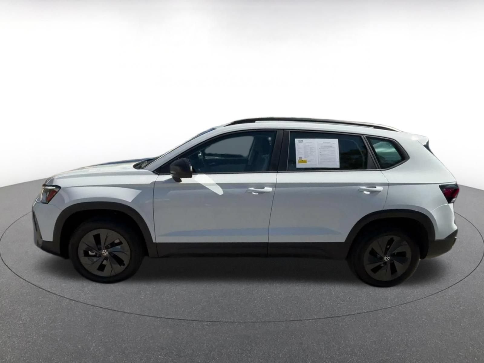 Used 2026 Volkswagen Taos S FWD image 8