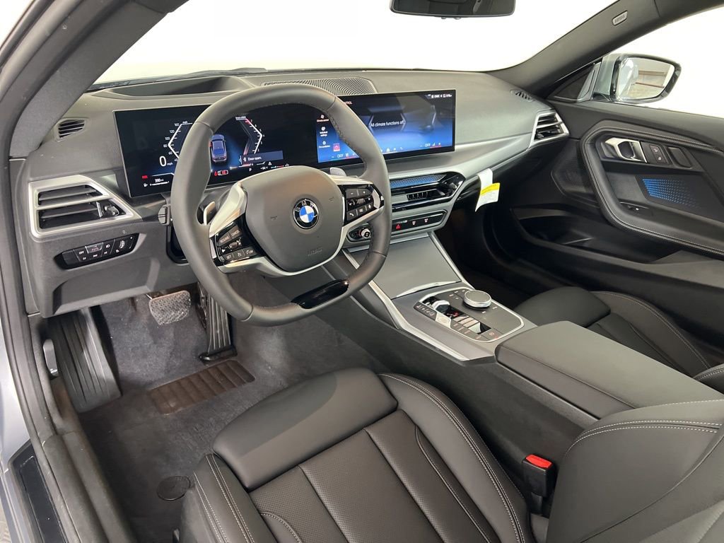 Used 2025 BMW 230i xDrive Coupe w/ Premium Package image 2