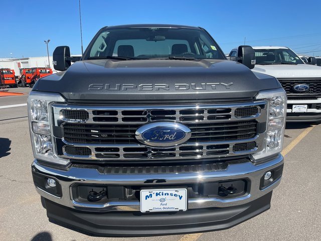 New 2026 Ford F350 XLT w/ FX4 Off-Road Package image 6
