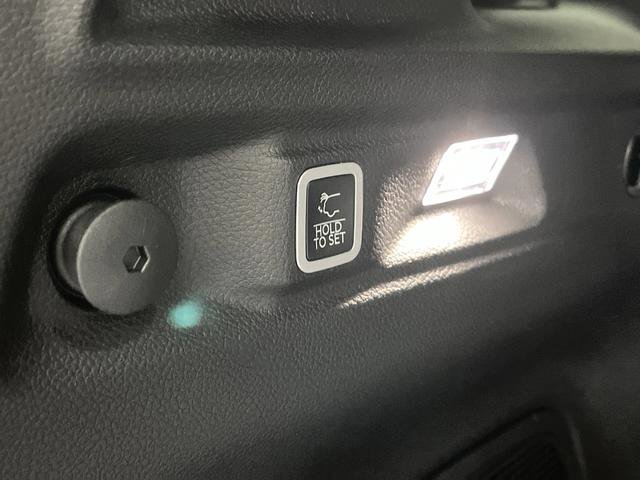 New 2026 Jeep Grand Cherokee L Limited image 16