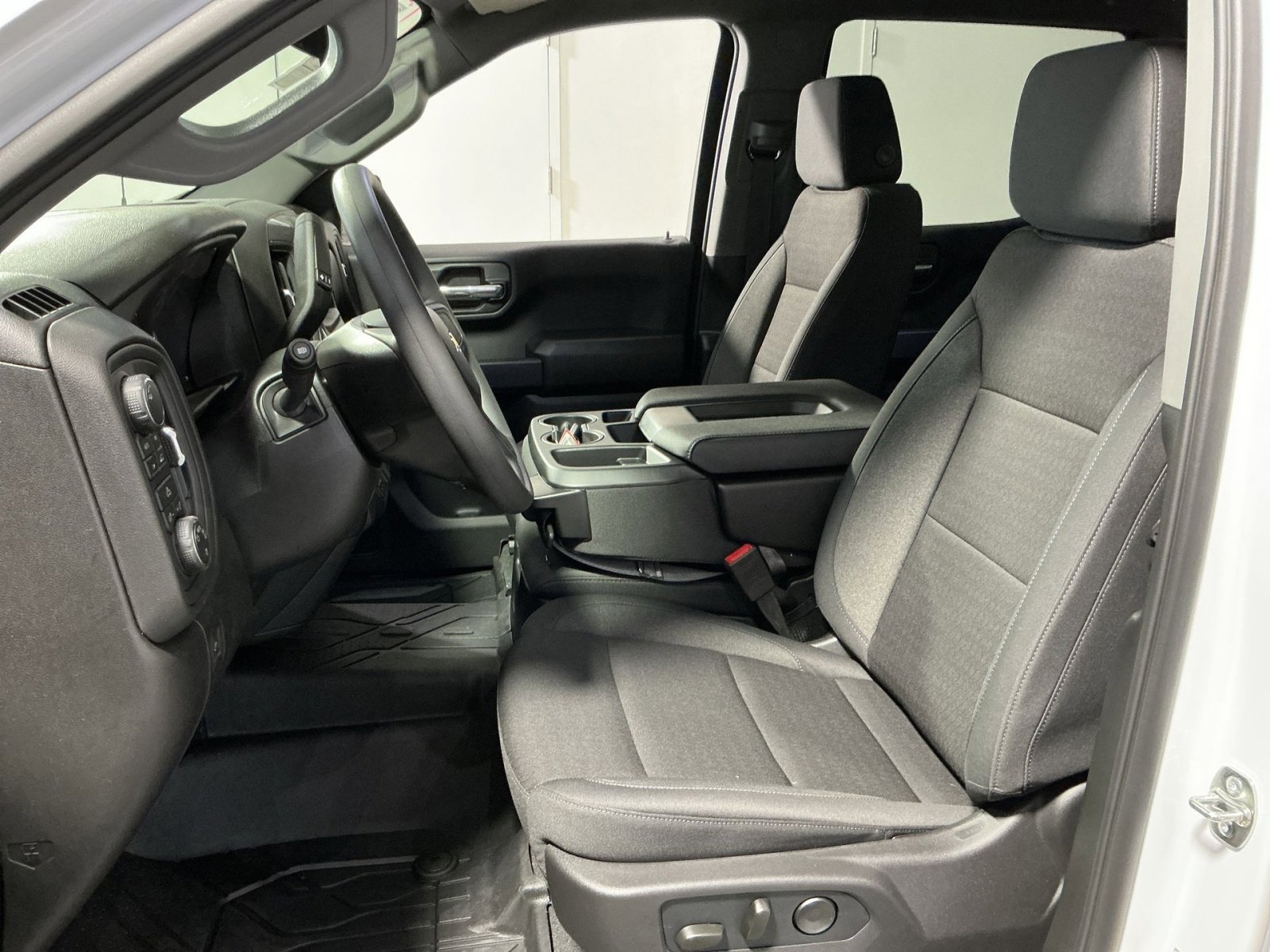 New 2026 Chevrolet Silverado 1500 Custom w/ Turbomax Blackout Package image 21