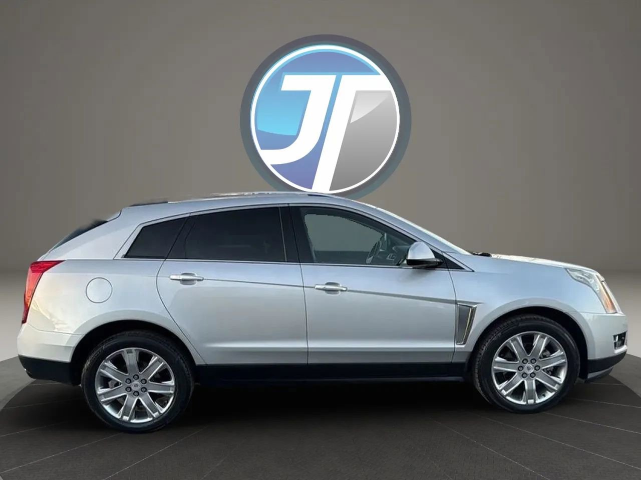 Used 2015 Cadillac SRX Premium FWD image 4