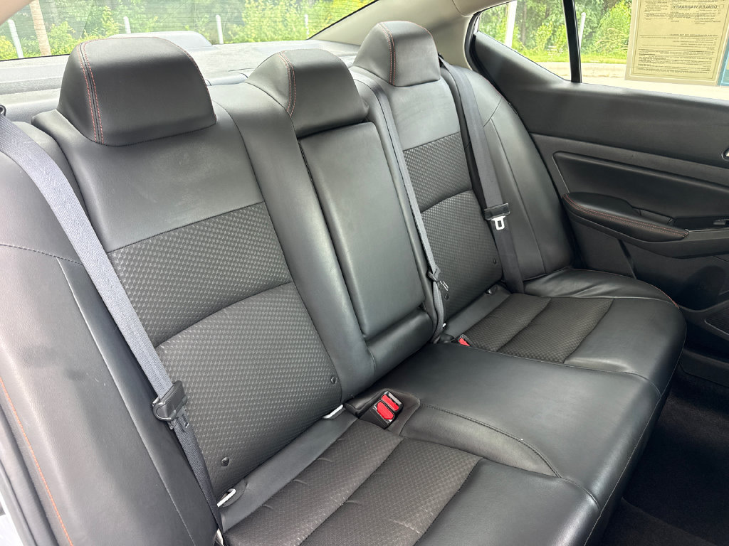 Used 2025 Nissan Altima 2.5 SR FWD image 34