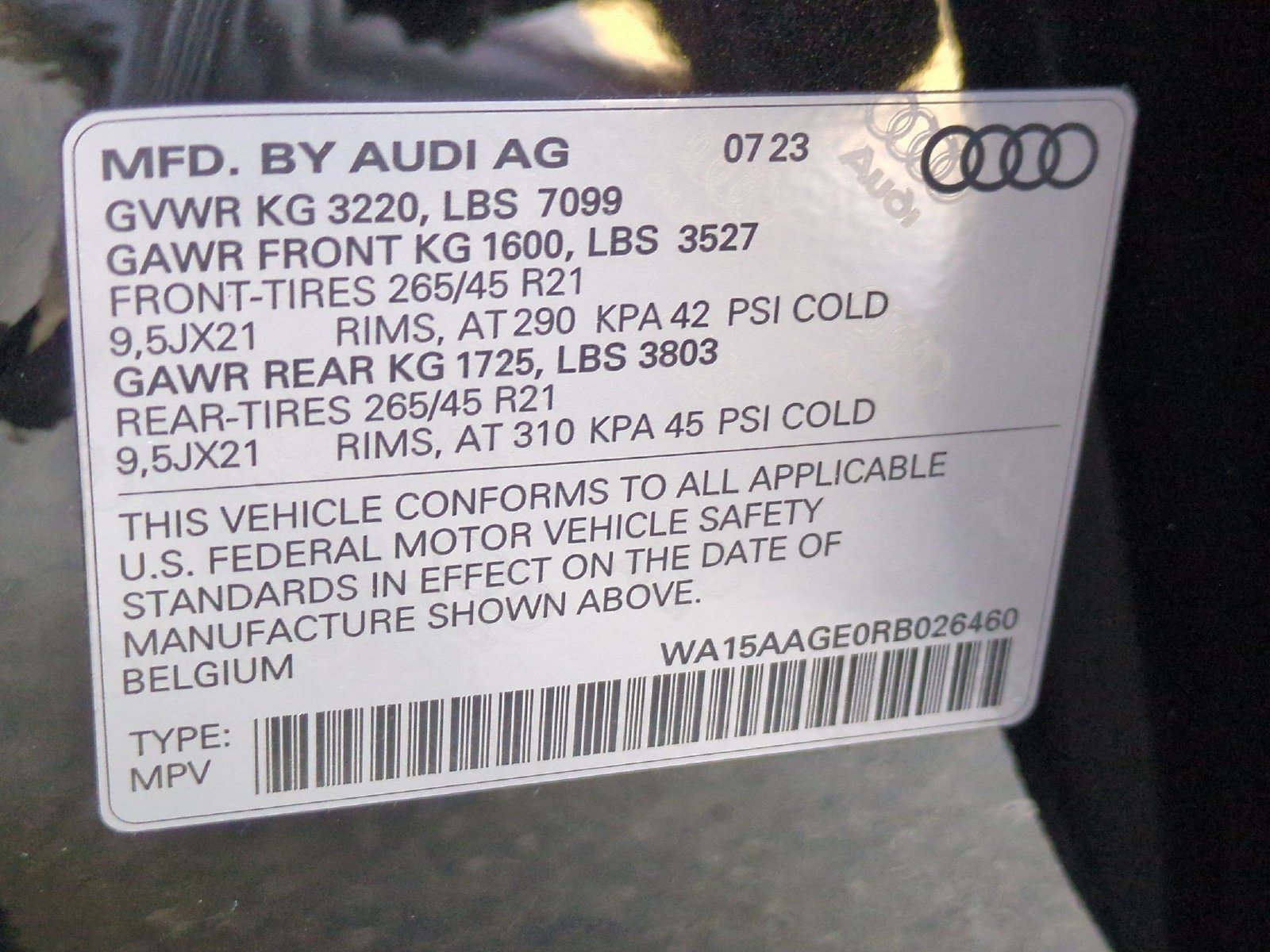 Used 2024 Audi Q8 e-tron Premium Plus w/ Premium Plus Package AWD/4WD image 17