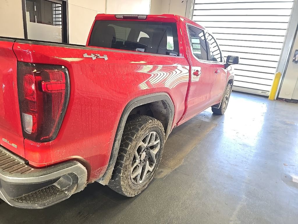 Used 2023 GMC Sierra 1500 SLE image 4