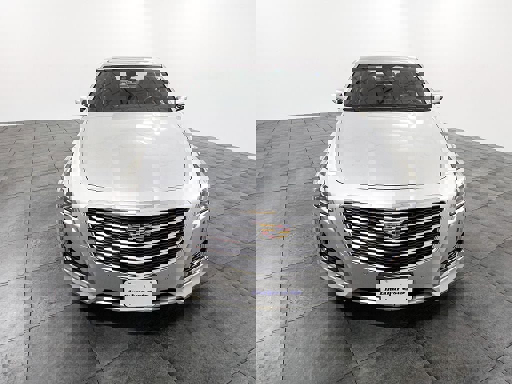 Used 2016 Cadillac CTS Premium image 2