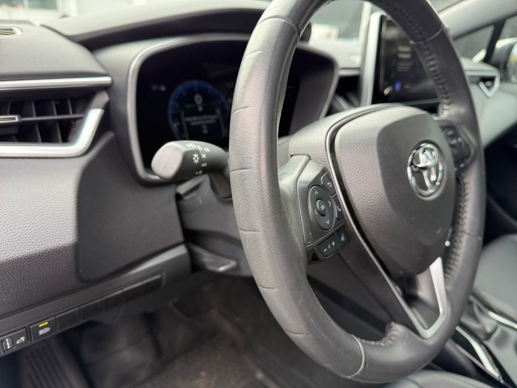 Certified 2024 Toyota Corolla XSE image 26