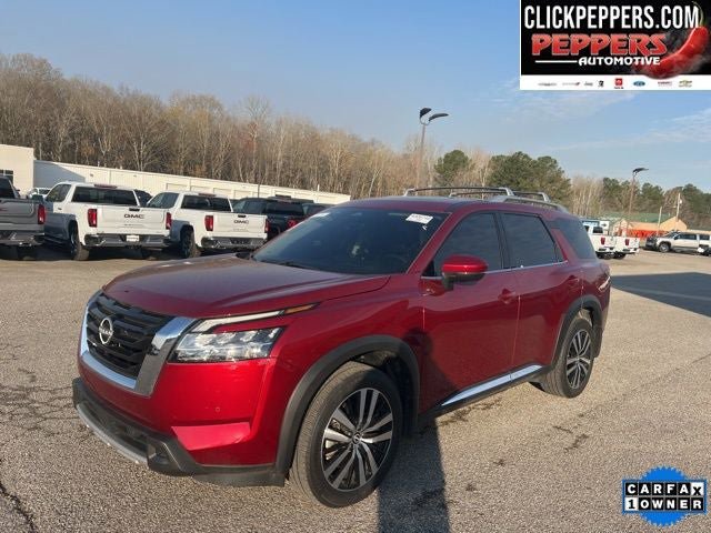 Used 2024 Nissan Pathfinder Platinum w/ Cargo Package image 1