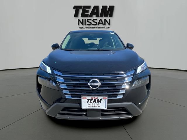 New 2026 Nissan Rogue SV AWD/4WD image 2