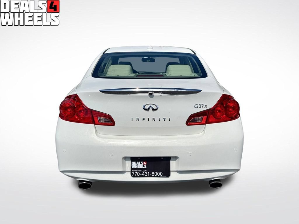 Used 2012 INFINITI G37 x Sedan w/ Premium Pkg AWD/4WD image 7