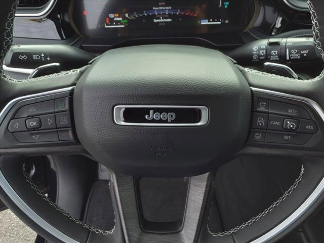 New 2024 Jeep Grand Cherokee Limited 4xe w/ Luxury Tech Group II image 15