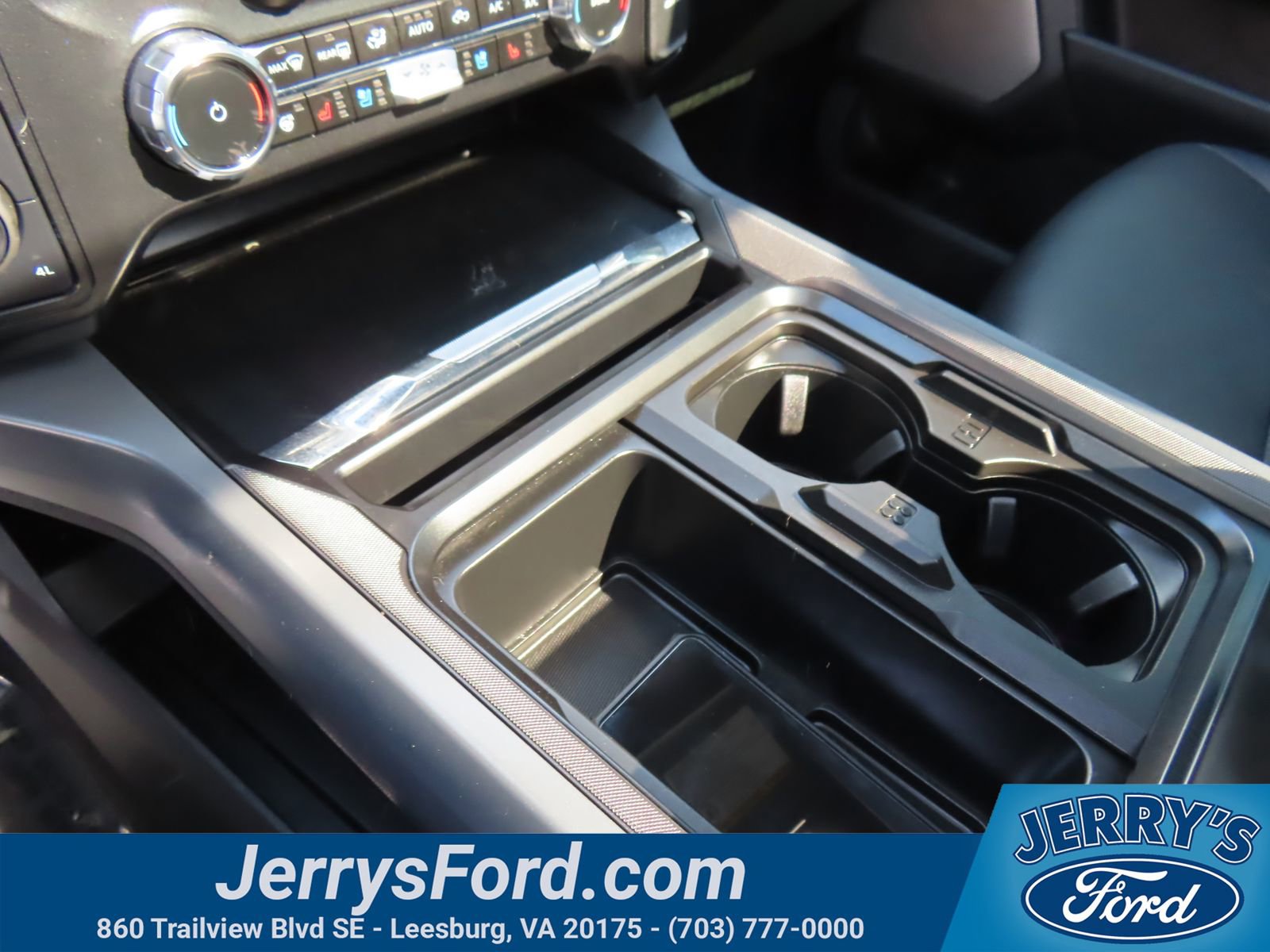Used 2026 Ford F250 Lariat w/ Tremor Off-Road Package AWD/4WD image 36