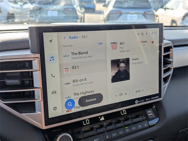 Used 2024 Toyota Tundra Limited w/ Power Package image 18