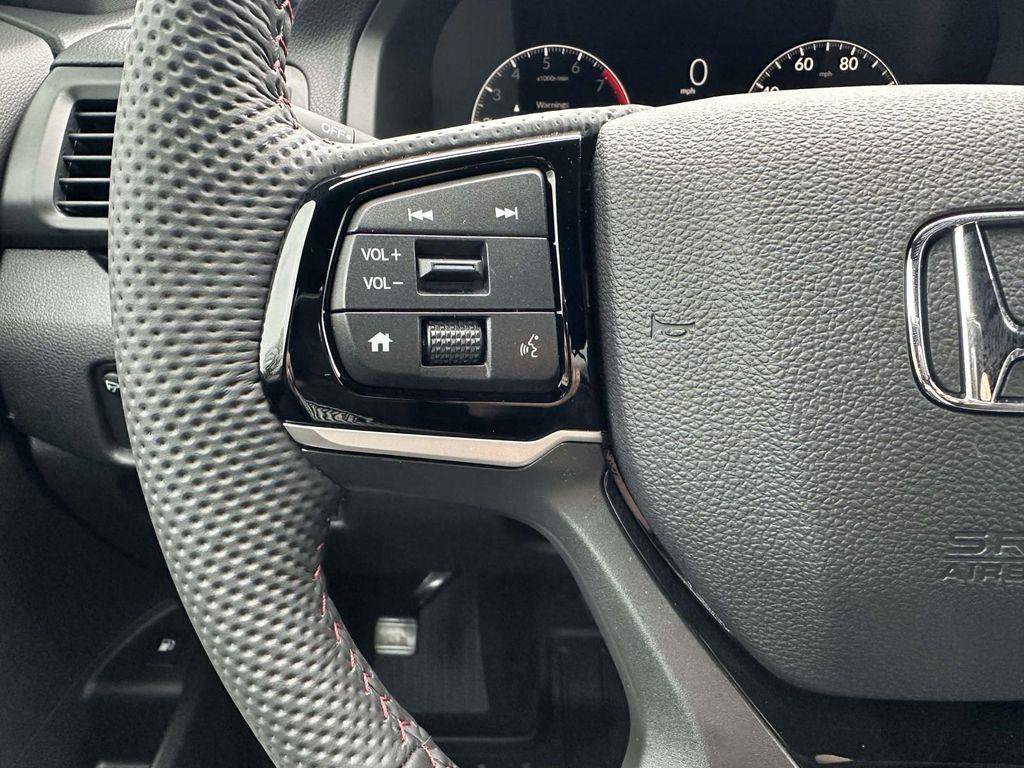 New 2026 Honda Ridgeline Black Edition image 12