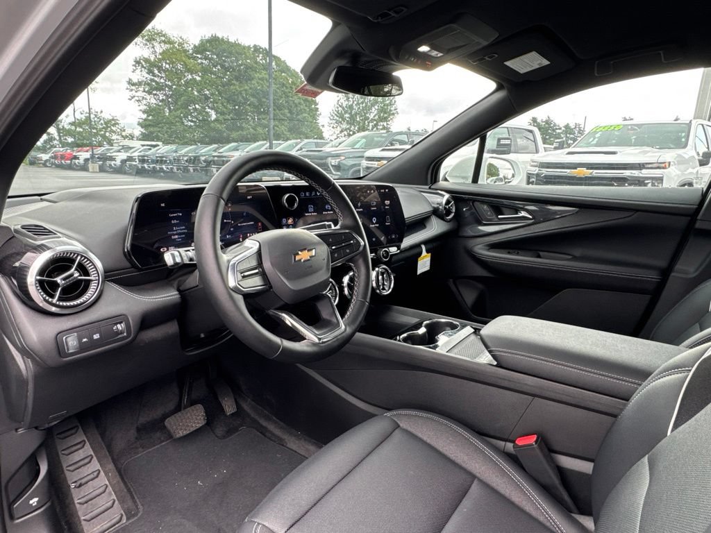 New 2025 Chevrolet Blazer EV LT AWD/4WD image 25