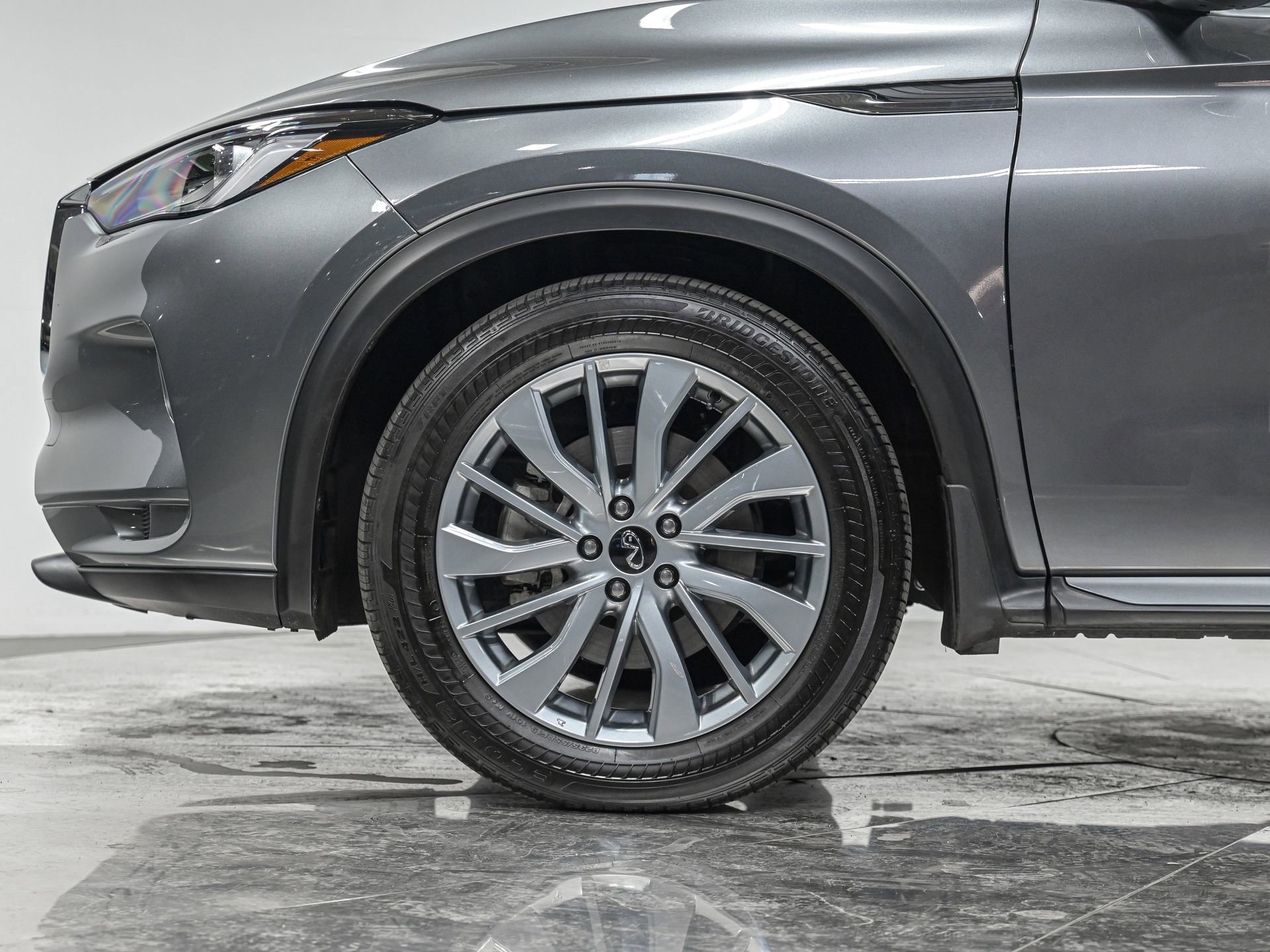 Used 2025 INFINITI QX50 Luxe image 3