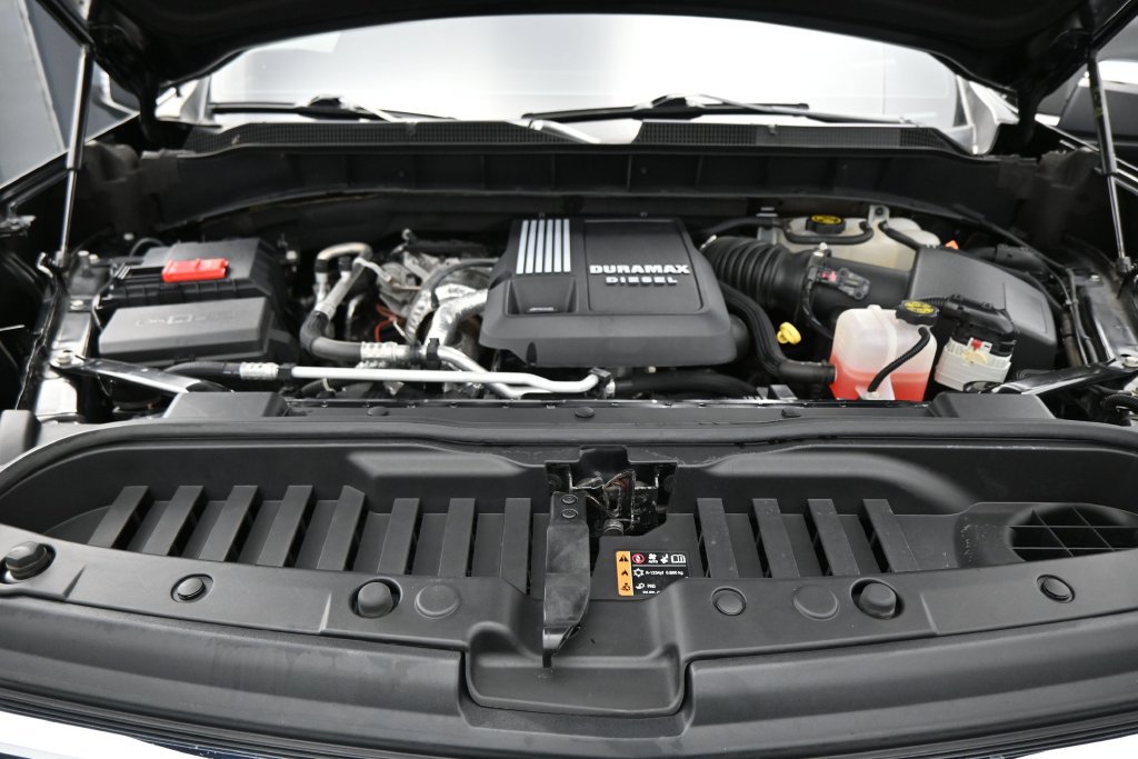 Used 2023 Chevrolet Silverado 1500 LTZ AWD/4WD image 29