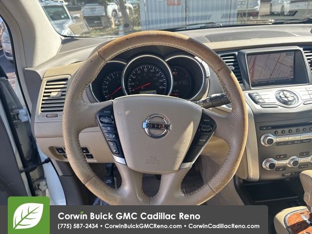 Used 2013 Nissan Murano LE w/ Platinum Pkg image 16