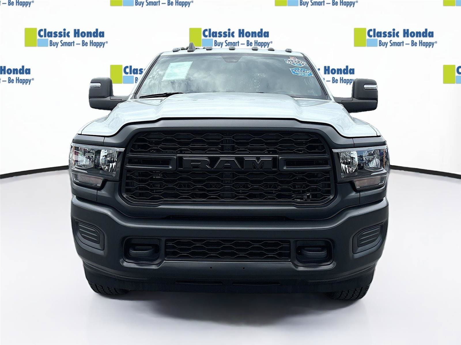 Used 2024 RAM 3500 Tradesman RWD image 2