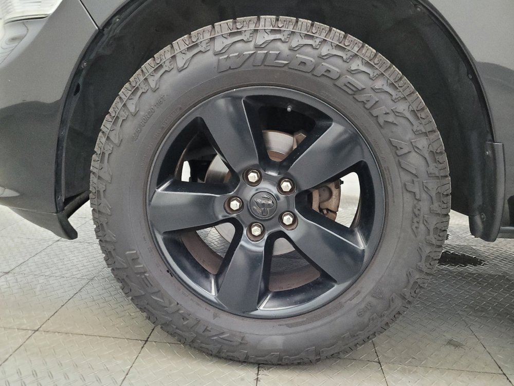Used 2018 RAM 1500 Express RWD image 31