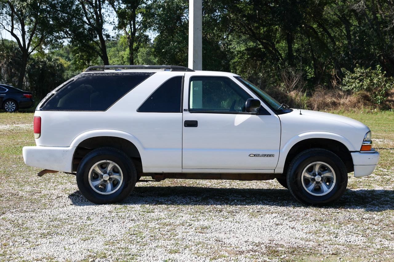 Used 2003 Chevrolet Blazer LS image 13
