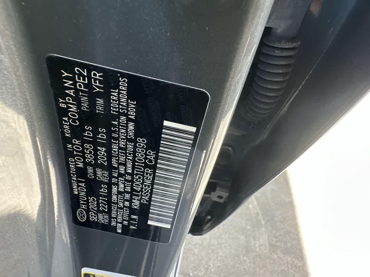 Used 2026 Hyundai Elantra SE FWD image 29