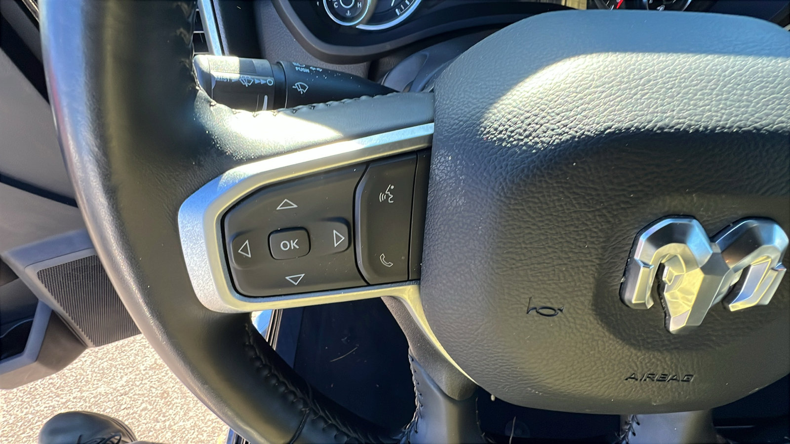 Used 2024 RAM 2500 Big Horn w/ Bed Utility Group image 27