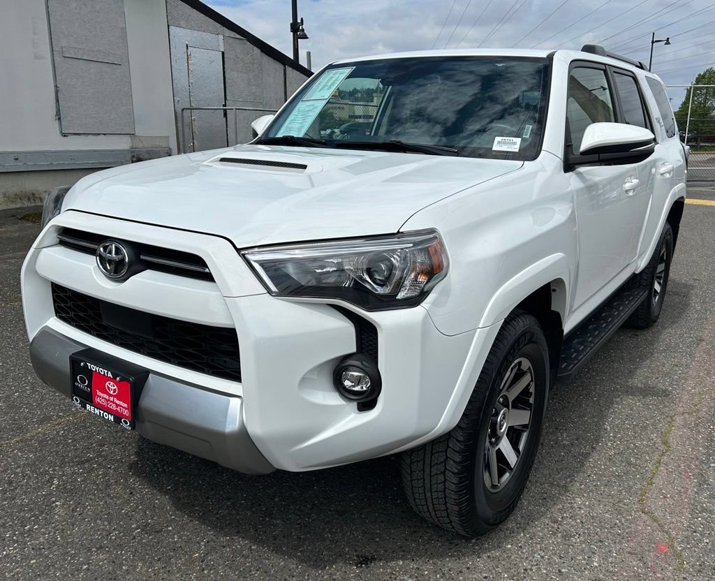 Certified 2024 Toyota 4Runner TRD Off-Road Premium AWD/4WD image 1