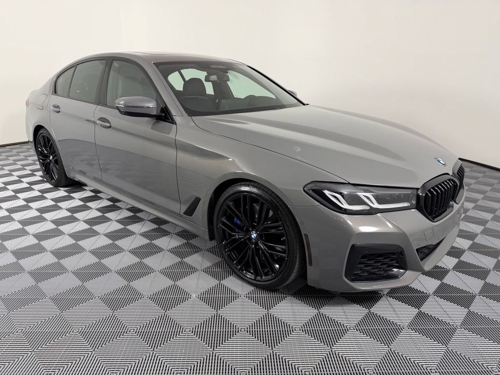 Used 2022 BMW M550i xDrive AWD/4WD image 12