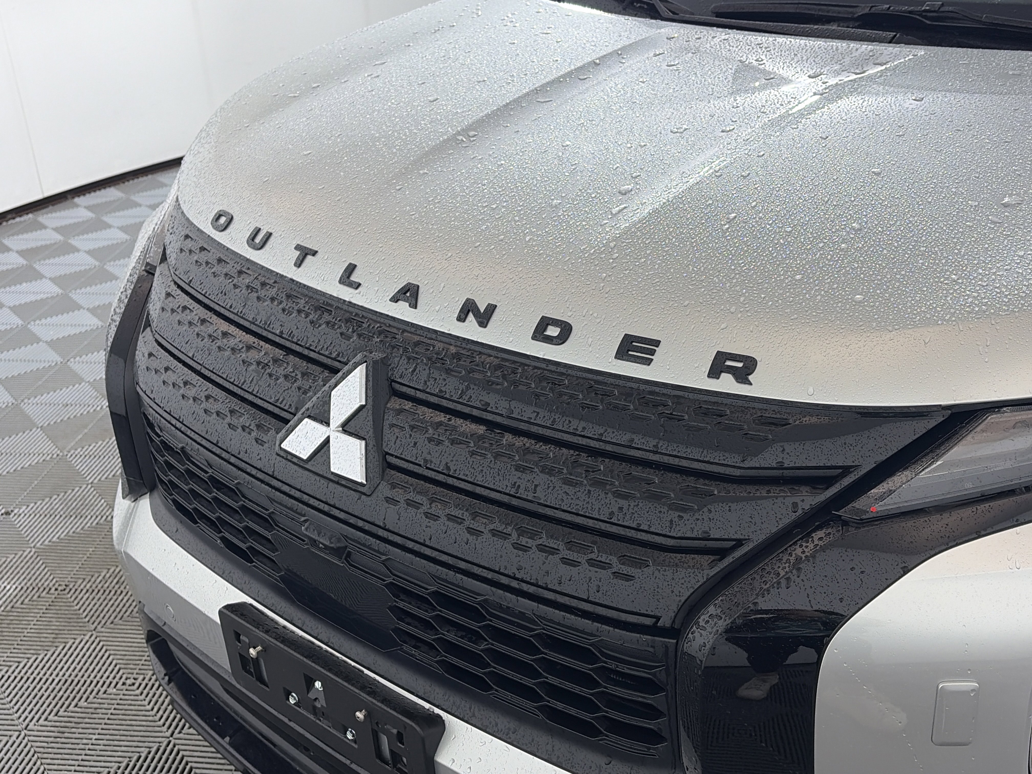 Used 2025 Mitsubishi Outlander SEL image 32