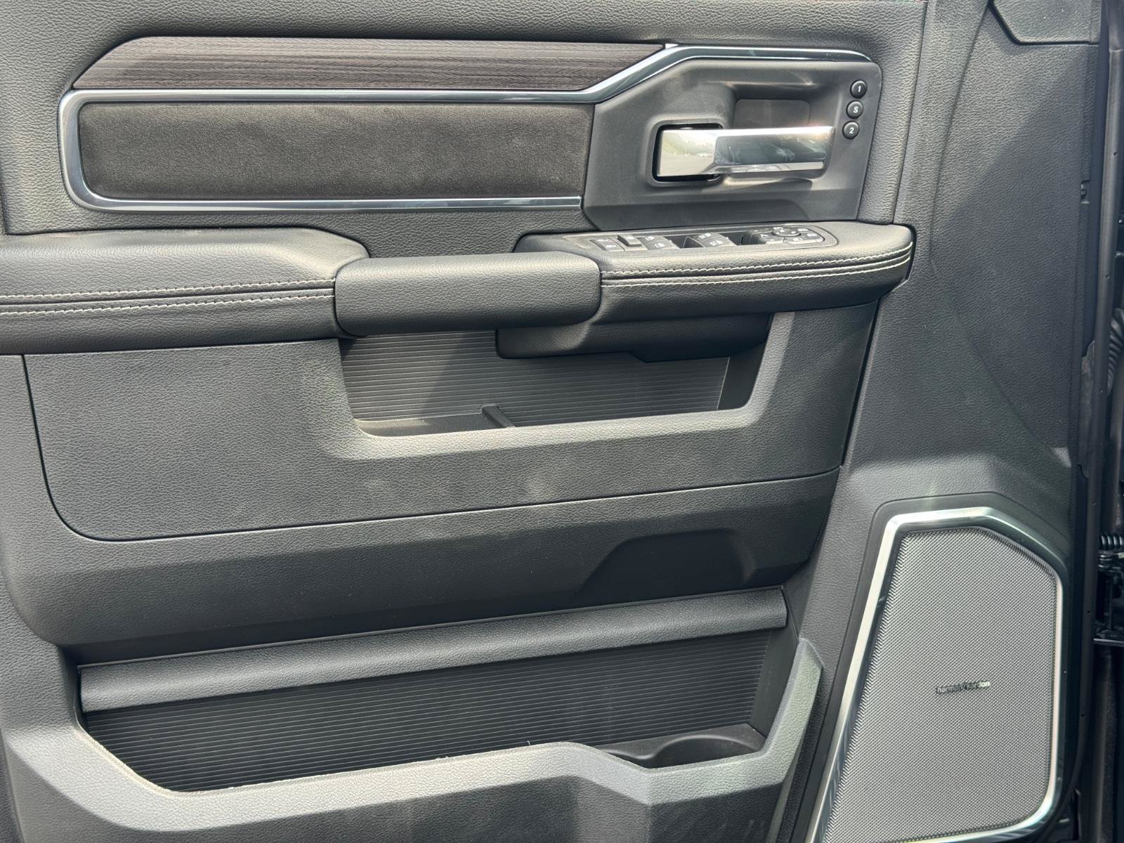 New 2027 RAM 2500 Laramie AWD/4WD image 20