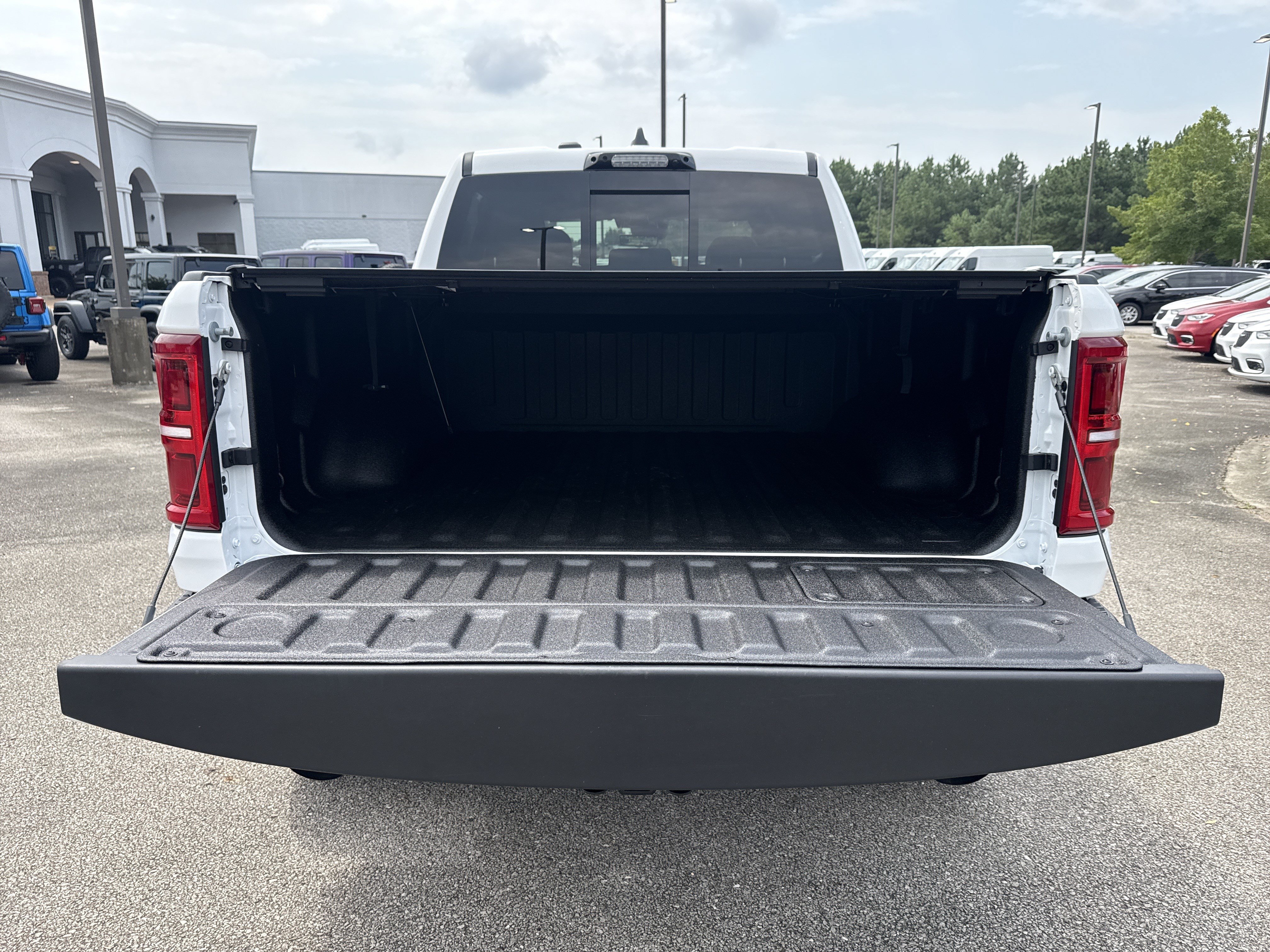 Used 2026 RAM 1500 RHO w/ RHO Level 1 Equipment Group AWD/4WD image 19
