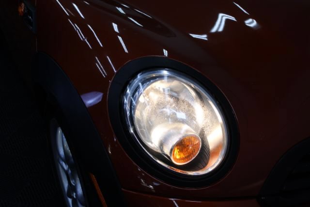 Used 2012 MINI Cooper Convertible FWD image 21