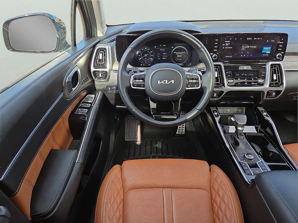 Used 2023 Kia Sorento SX Prestige image 12