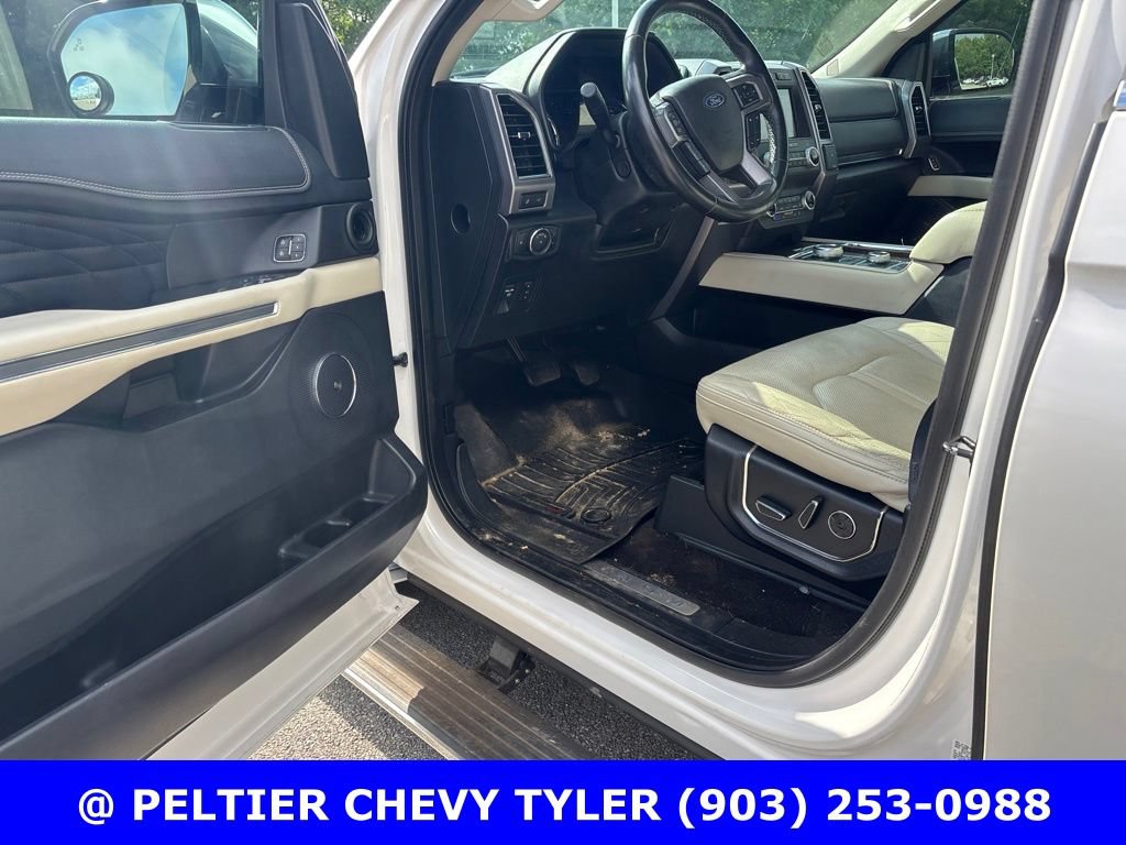 Used 2019 Ford Expedition Platinum AWD/4WD image 11