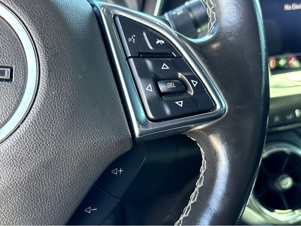 Used 2023 Chevrolet Camaro LT w/ RS Package image 10